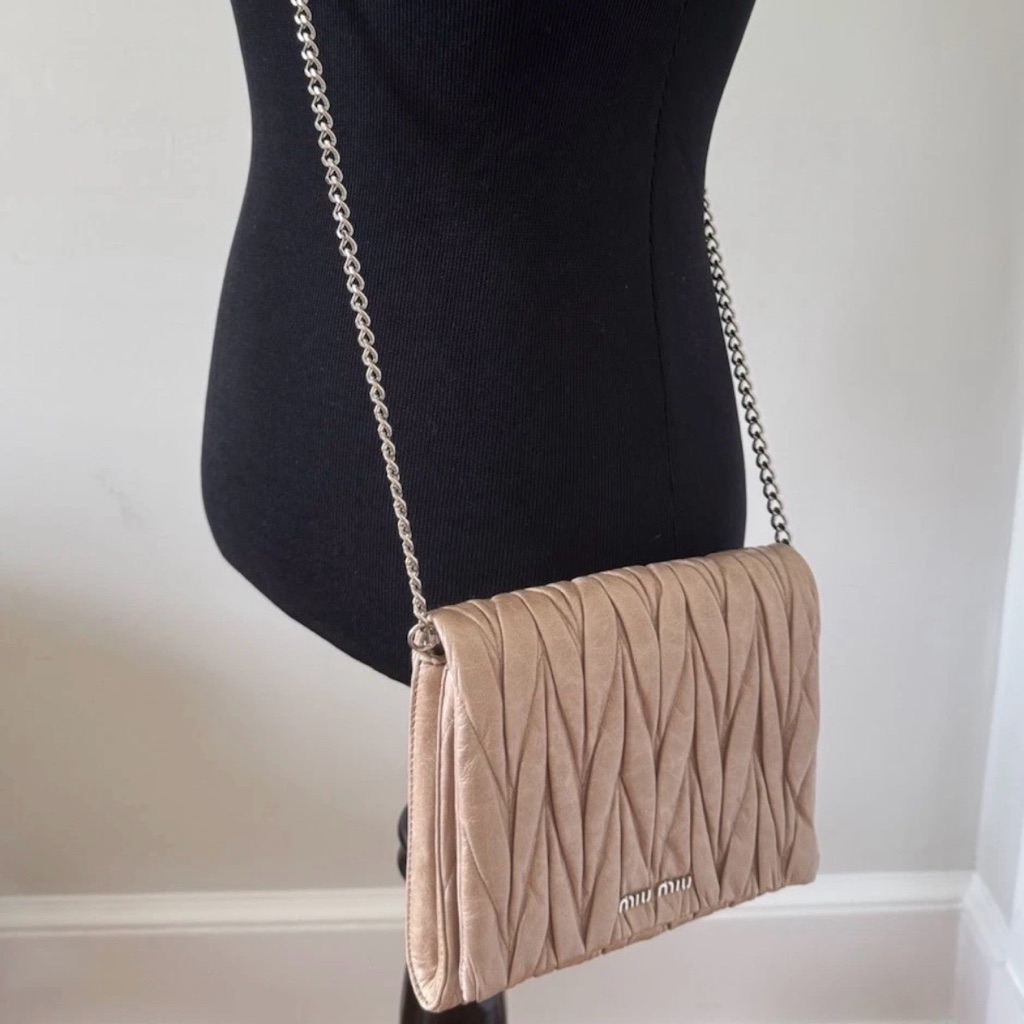 Miu Miu Matellasse Silver Chain Link Crossbody Bag